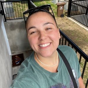 Meet your Posher, Marie-alexandre